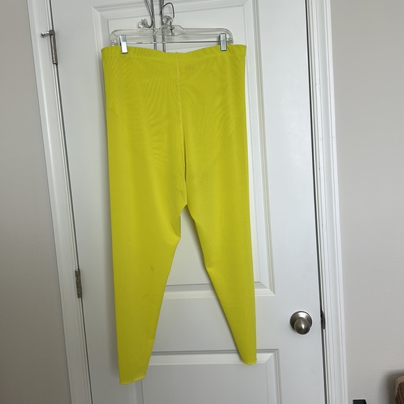 Yitty Mesh Me Smoothing High Waist Legging Size 2x - Picture 5 of 7